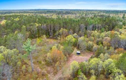 W10860 MEDICINE CREEK Trail, ATHELSTANE, WI 54104
