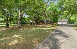 5325 Crystal Creek Dr, Pace, FL 32571