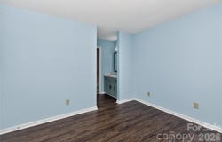 7302 Winery Lane, Charlotte, NC 28227