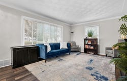 910 Farrell Avenue, Kalamazoo, MI 49006