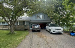 515 PARKWAY STREET, Granton, WI 54436