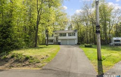 85 Mossa Drive, Bristol, CT 06010