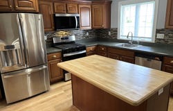 1260 Cutspring Road, Stratford, CT 06614