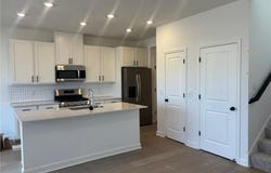 1075 Anmeadle Row, Rosemount, MN 55068