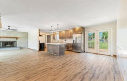 48 Walnut Lane, Huntington, WV 25704