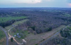 93 Rr 61, Cabool, MO 65689