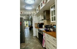 909 W 80th Pl, Hialeah, FL 33014