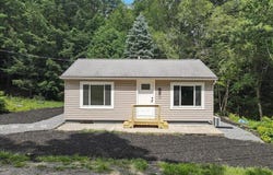 1126 PACKERTON DAM DRIVE, LEHIGHTON, PA 18235