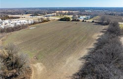 N 69 Highway, Frontenac, KS 66762