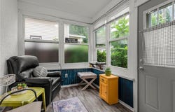 432 4th Avenue S, South Saint Paul, MN 55075