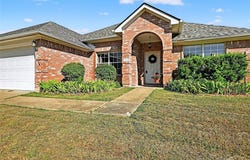 1600 Creekside Avenue, Sherman, TX 75092