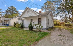 1103 Gaston Street, Smithfield, NC 27577