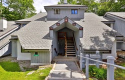 53 Woods Lane, Killington, VT 05751