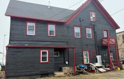 409 3rd St, Algoma, WI 54201