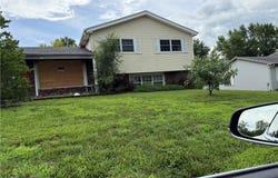 5705 S 16th Street, St Joseph, MO 64504