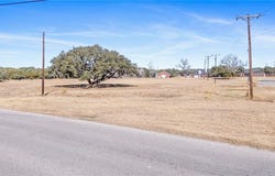 1215 Lady Claire Street, Rockport, TX 78382