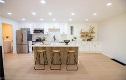7142 N Oxshire Place, Concord, OH 44077