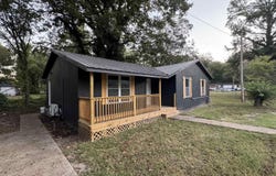 220 W Morris Ave, Wynne, AR 72396