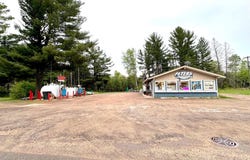 174 Evergreen, Republic, MI 49879-9105