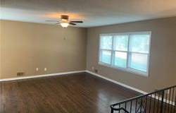 1305 NE 84TH Place, Kansas City, MO 64155