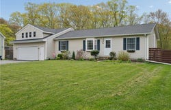 20 Oak Hill Drive, Exeter, RI 02822