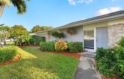 654 Palm View, NAPLES, FL 34110