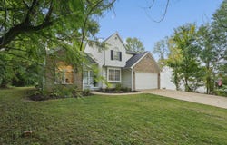 149 Lookout Lane, Pataskala, OH 43062