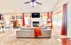 395 Westview Drive, Edwardsville, IL 62025