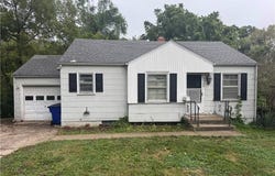 9708 E 67th Terrace, Raytown, MO 64133