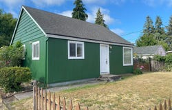 33660 SE MYRTLE ST, Scappoose, OR 97056