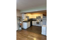 889 Oxford Place, Wheeling, IL 60090