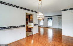 7 KURTZ DRIVE, LITITZ, PA 17543