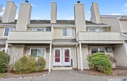 305 Willow Springs, New Milford, CT 06776