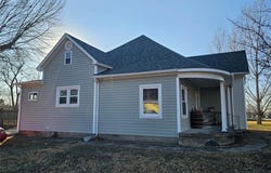 507 E Pine Street, Percy, IL 62272