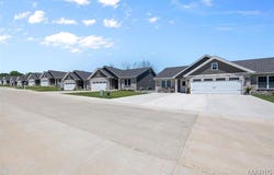 1569 Hickory Landing, De Soto, MO 63020