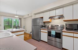 517 Highwood Circle, Guilderland, NY 12203