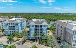 391 ARUBA Circle, BRADENTON, FL 34209