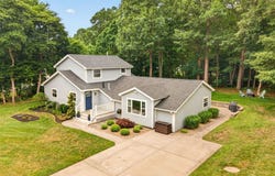 6 Ida Way, Freetown, MA 02702