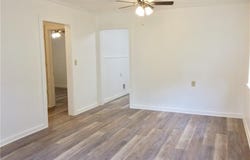 406 North Broadway Street, Caldwell, TX 77836