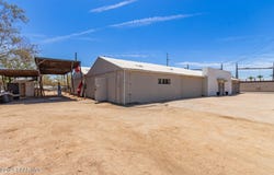 5850 W Market Street, Glendale, AZ 85301