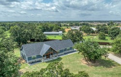5885 Neubauer Ranch Rd, Aubrey, TX 76227