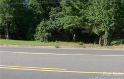 1154 Yadkinville Road, Mocksville, NC 27028