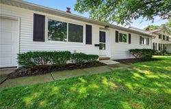 2735 W Asplin Drive, Rocky River, OH 44116