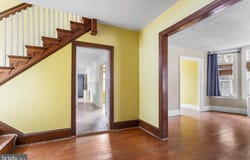 29 N MAPLE AVENUE, LANSDOWNE, PA 19050