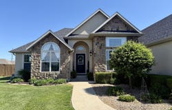 1415 Woodland Road, Marshfield, MO 65706