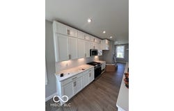 7333 Bayview Run, McCordsville, IN 46055