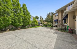 1436 E VINE St S, Murray, UT 84121