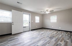 707 S Market Street, Holden, MO 64040