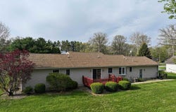 800 E Oak View Estate, Winamac, IN 46996-8785