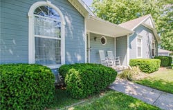 617 Cantebury Drive, Warrensburg, MO 64093